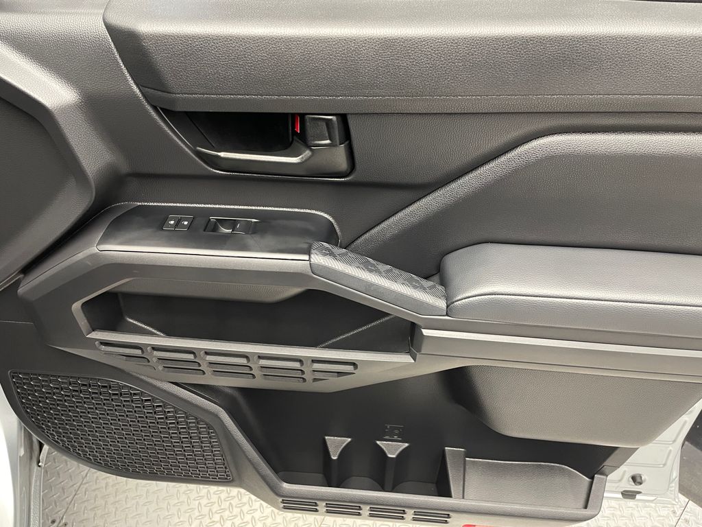 Thumbnail: 2025 Toyota Tacoma - 15