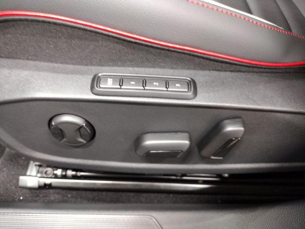 2025 Volkswagen Golf GTI Autobahn