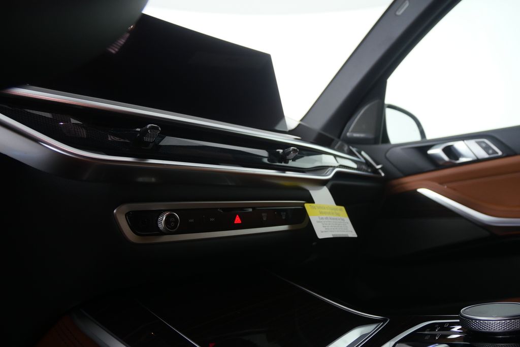 Thumbnail: 2026 BMW X5 - 20