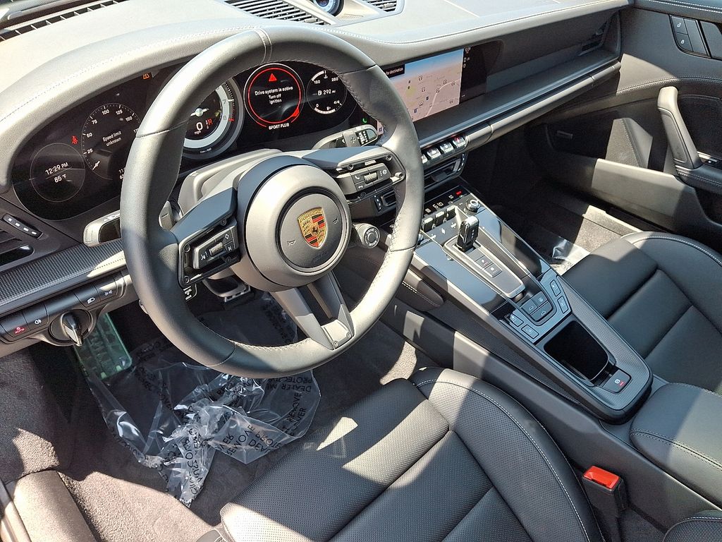 Thumbnail: 2024 Porsche 911 - 4