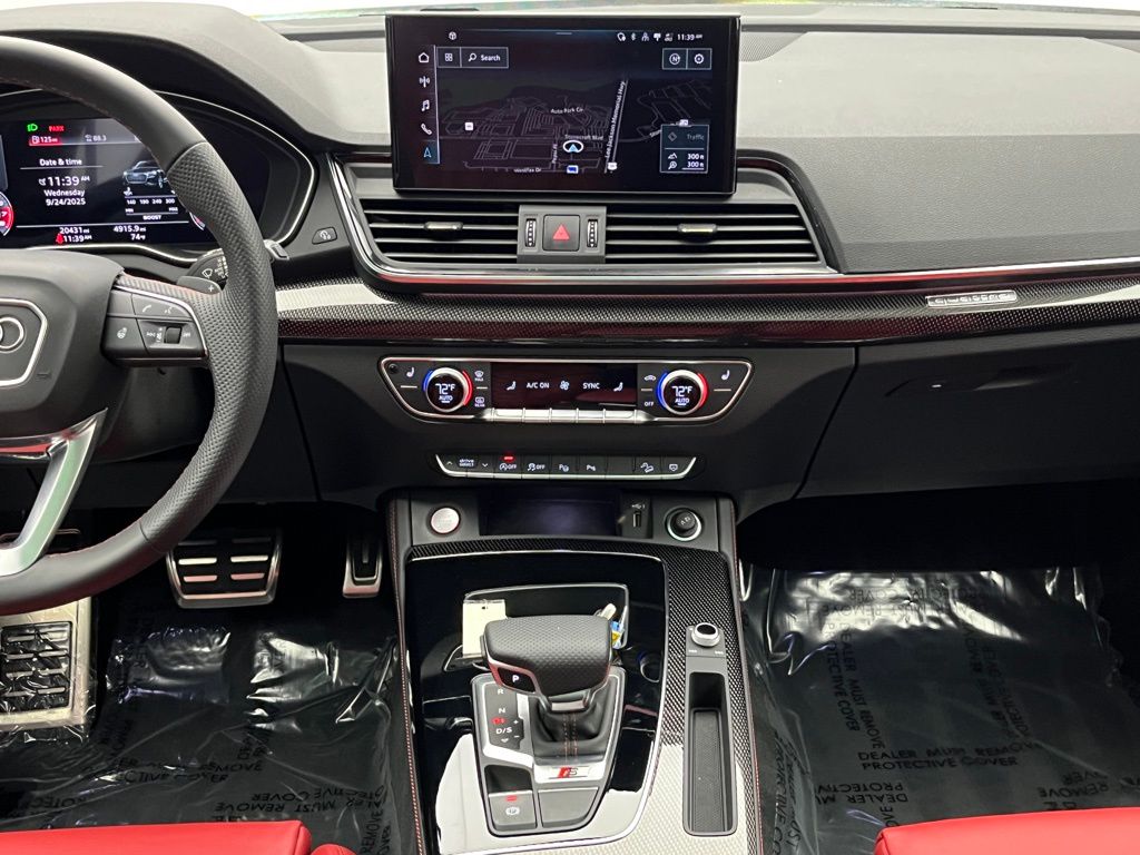 Thumbnail: 2022 Audi SQ5 - 32