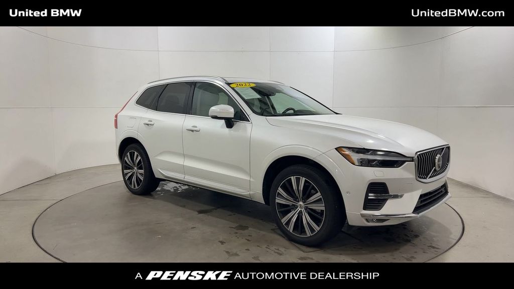 2022 Volvo XC60 B6 Inscription 2