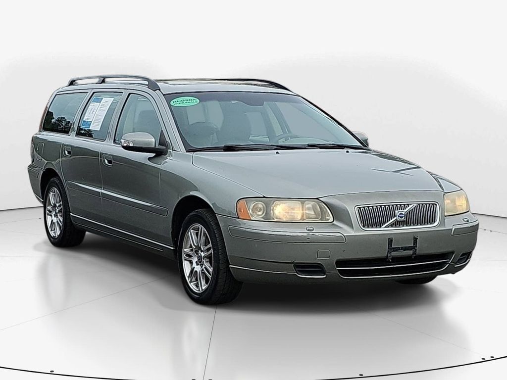 2007 Volvo V70 2.4's photo