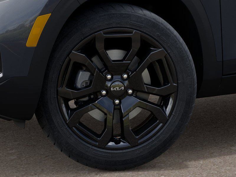 New 2025 Steel Gray Kia X-LINE 1.6T AWD image 9