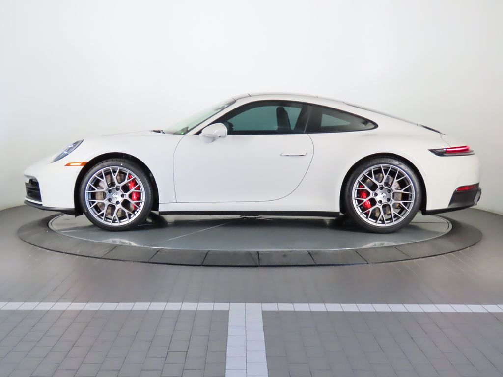 Thumbnail: 2025 Porsche 911 - 2