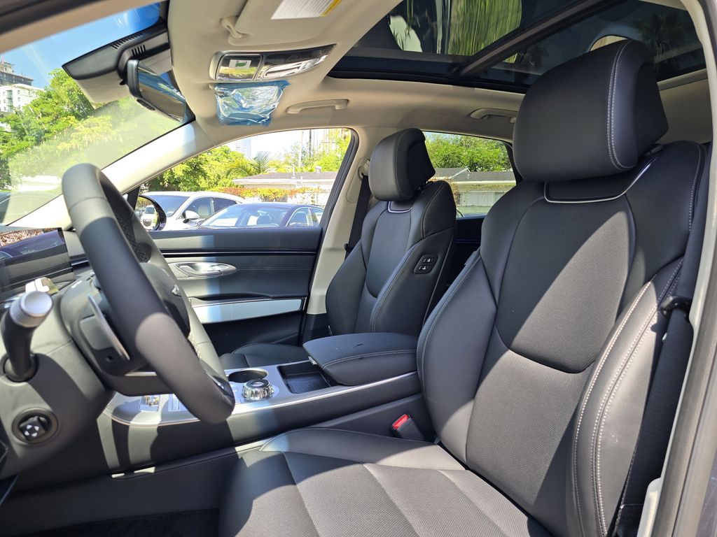 New 2026 Black Genesis 2.5T Advanced image 17