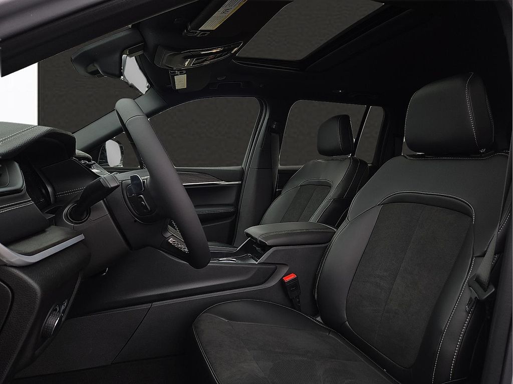 New 2026 Jeep Grand Cherokee Altitude For Sale in Farmington, AR