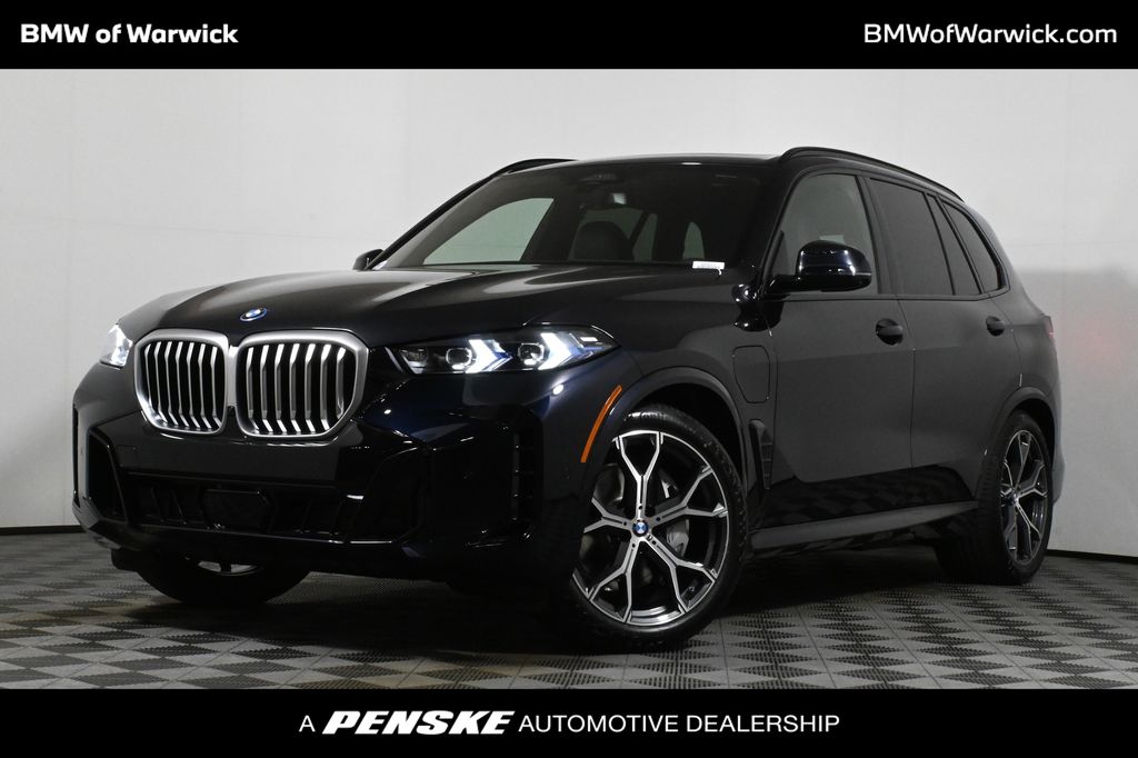 Thumbnail: 2026 BMW X5 - 1