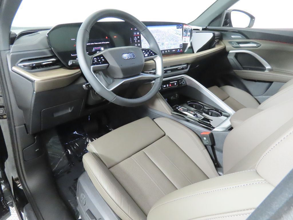 Thumbnail: 2025 Audi Q5 - 25