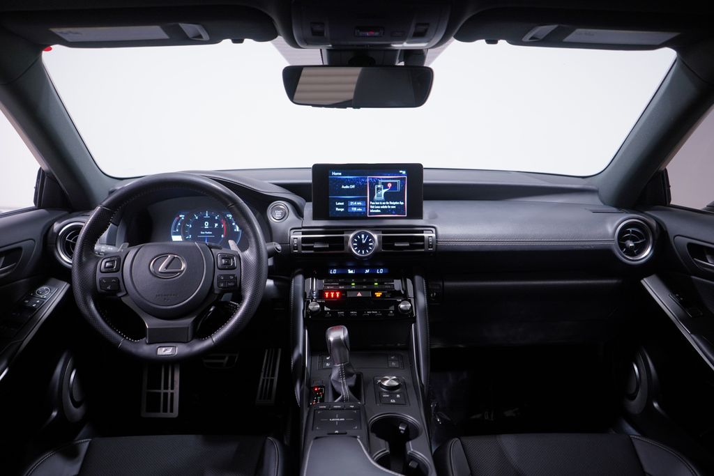 Thumbnail: 2022 Lexus IS - 10