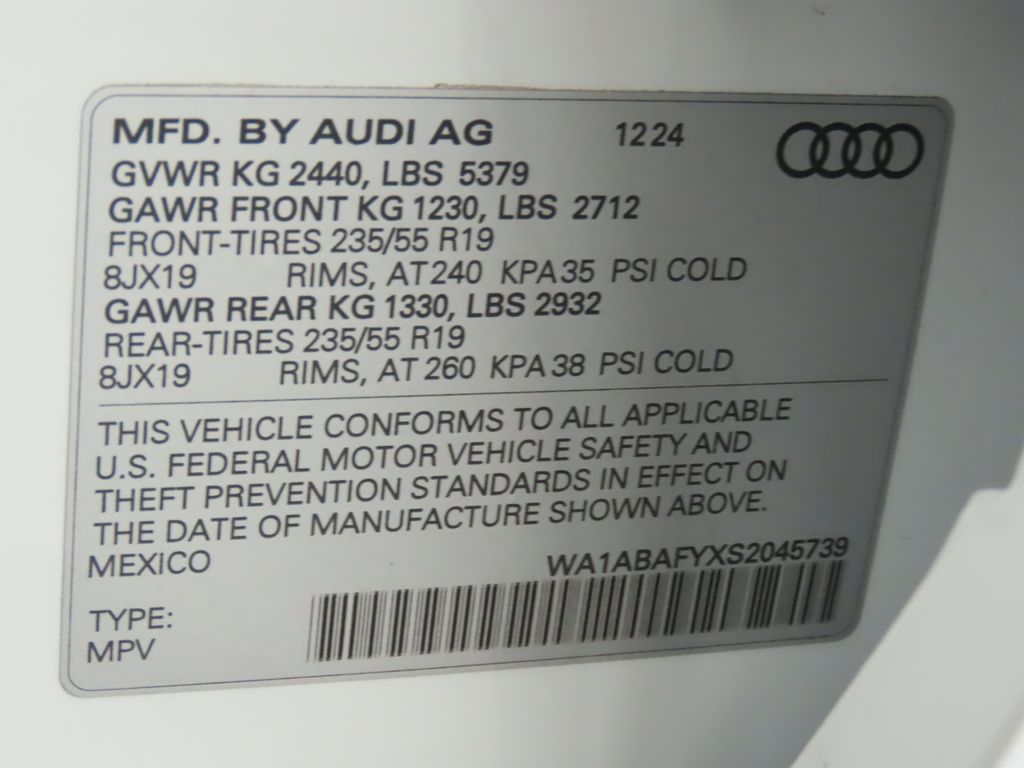 Thumbnail: 2025 Audi Q5 - 32