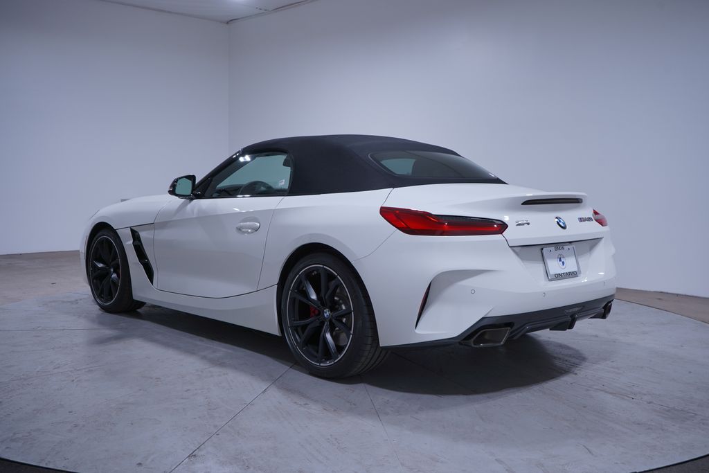 2025 BMW Z4 M40i 3