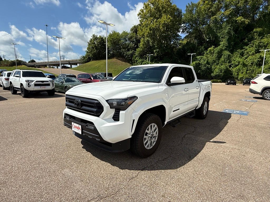 2025 Toyota Tacoma SR5 Double Cab 4WD