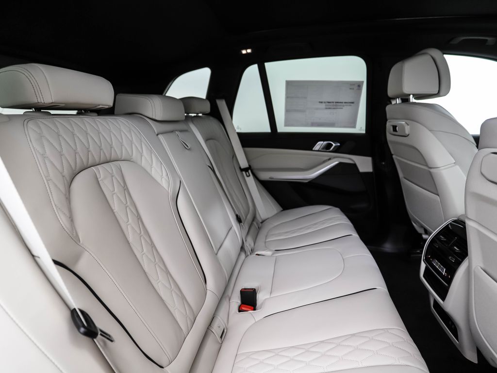 Thumbnail: 2026 BMW X5 - 26
