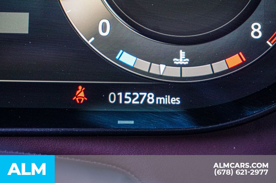 Used 2025 Black Land Rover SE image 58