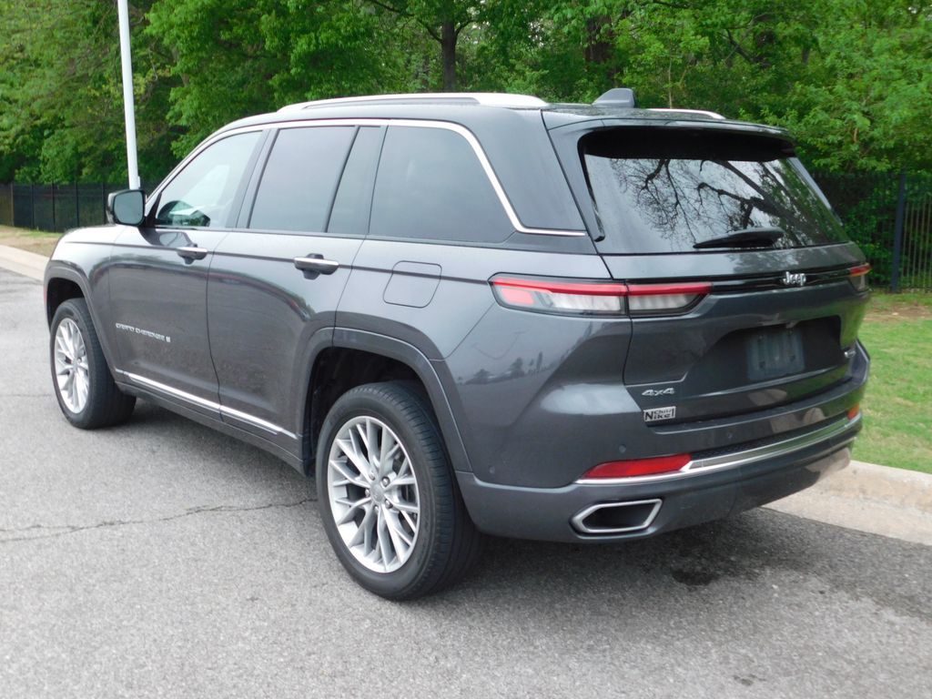 2023 Jeep Grand Cherokee Summit 3