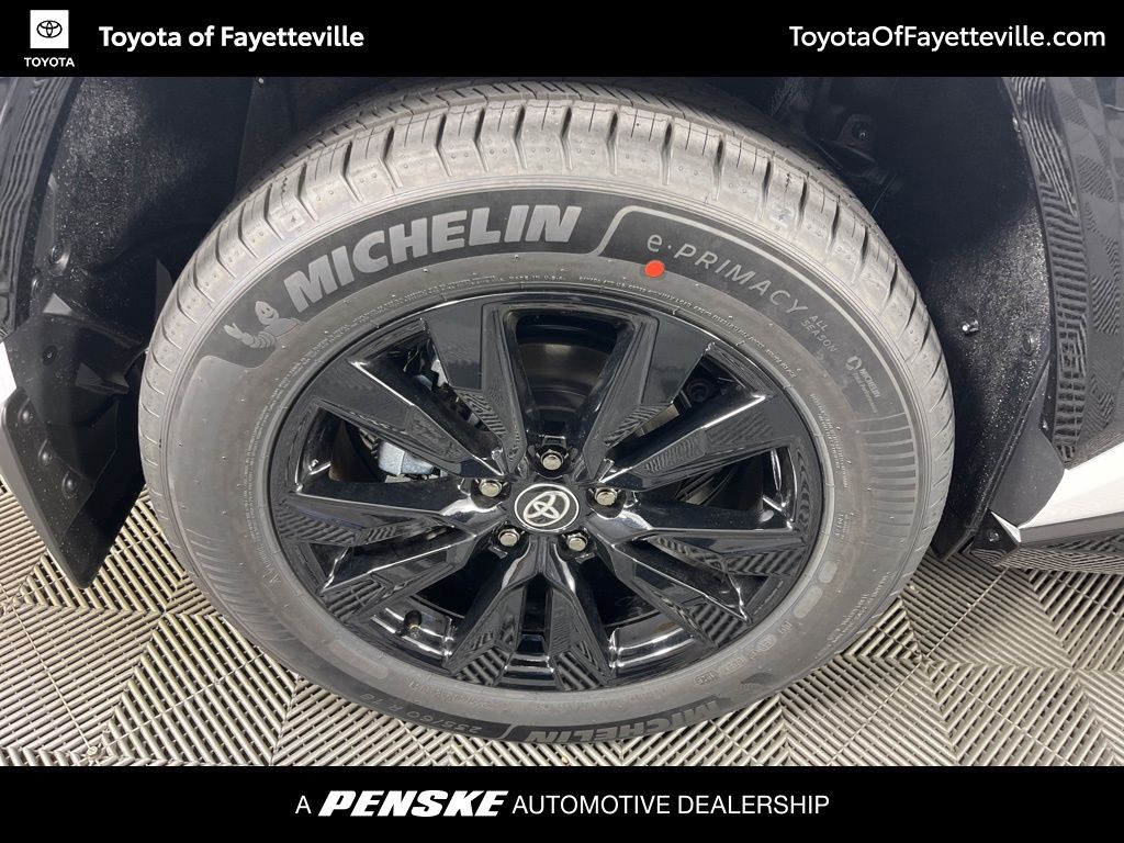 Thumbnail: 2026 Toyota RAV4 - 12