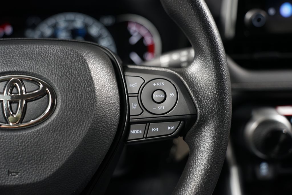 Thumbnail: 2025 Toyota RAV4 - 13