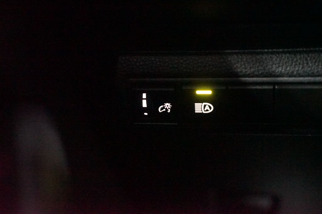 Thumbnail: 2024 Toyota Corolla - 22