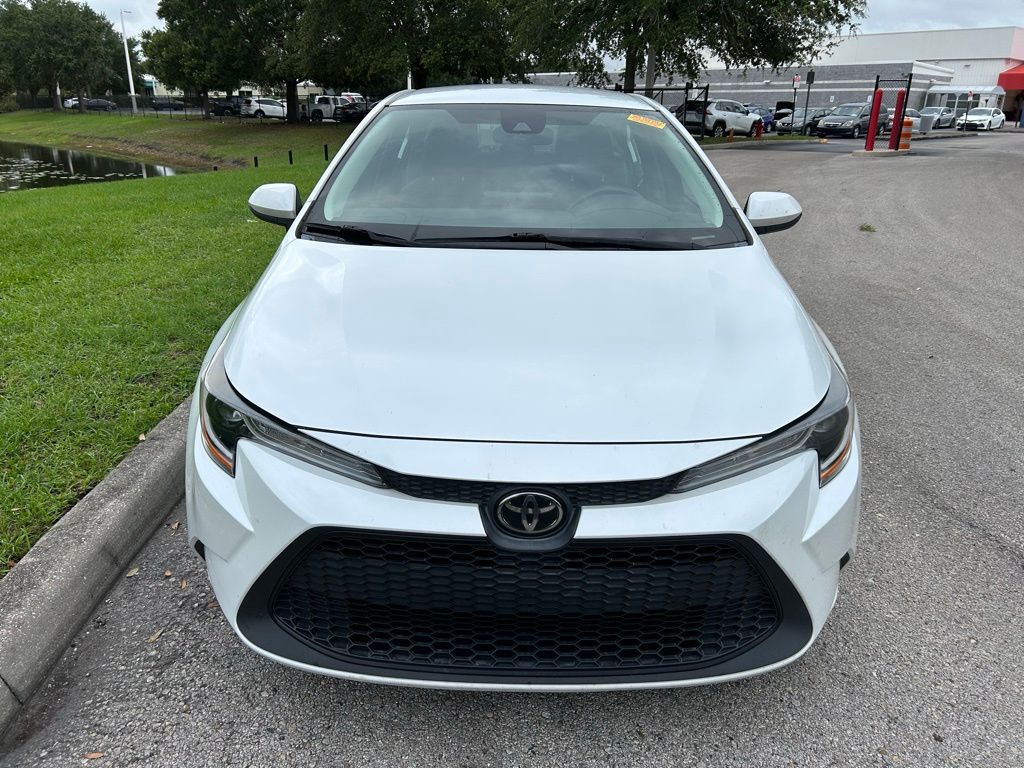 2022 Toyota Corolla LE 8