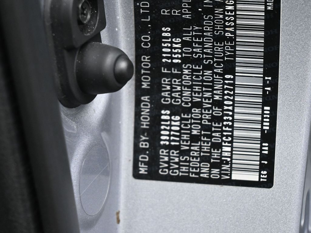 Used 2018 Silver Metallic Honda EX-T image 32