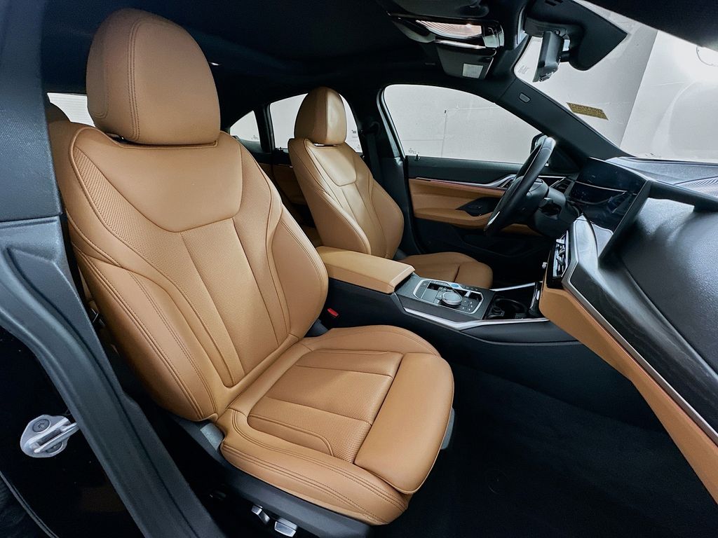 Thumbnail: 2023 BMW i4 - 29