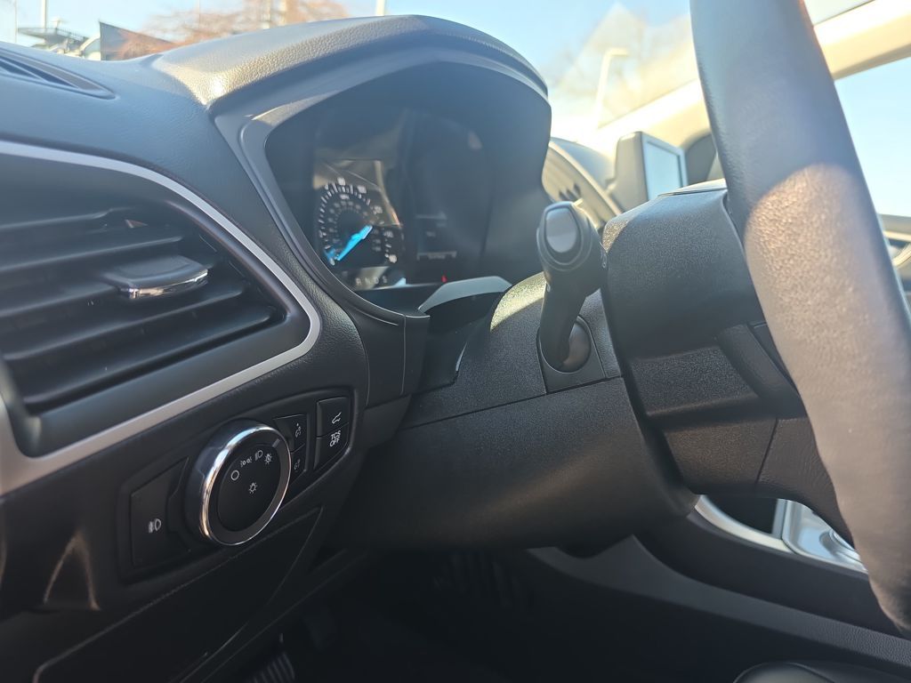 Certified Used 2024 Green Ford SEL image 20