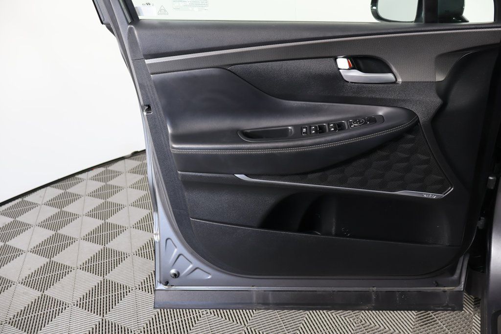 Thumbnail: 2019 Hyundai Santa Fe - 12