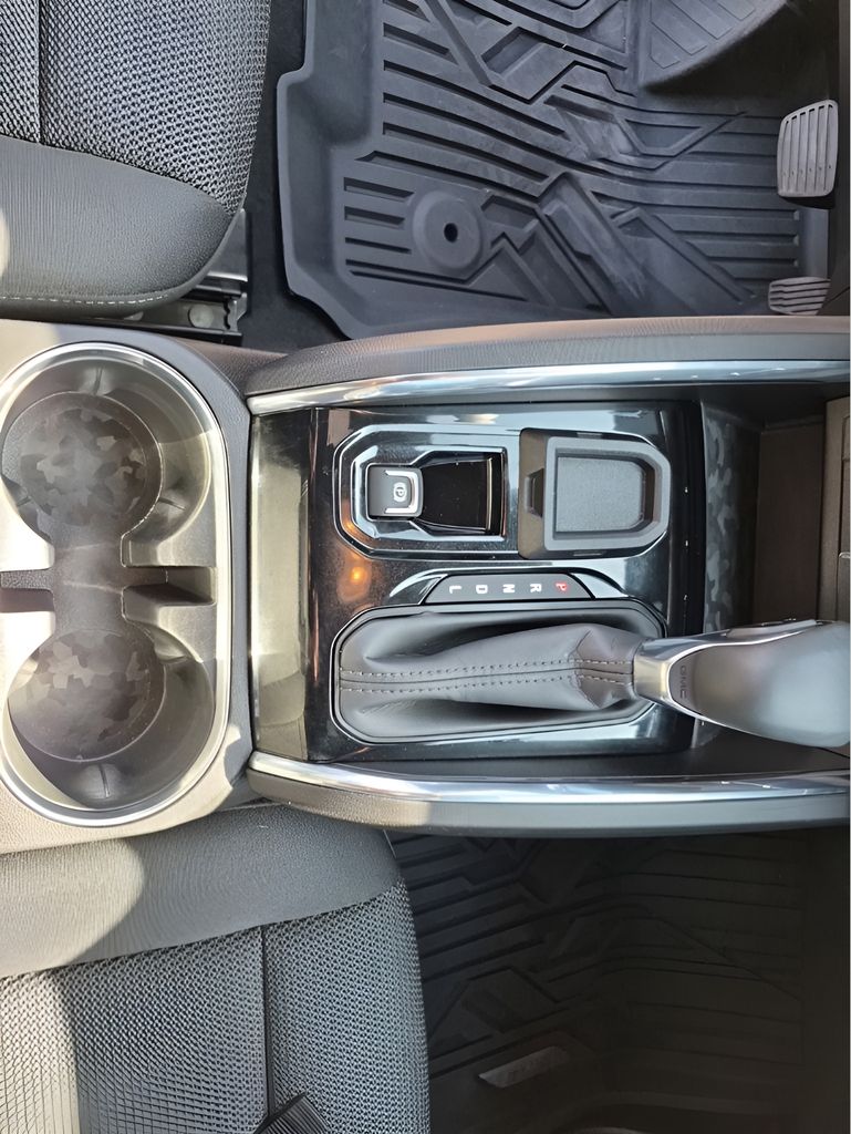 Used Car 2024 Gmc Canyon  Elevation For Sale Under $35,000 In Austin, Texas