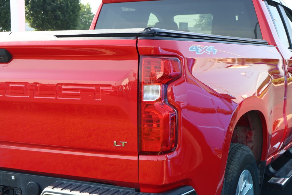 Thumbnail: 2019 Chevrolet Silverado 1500 - 8