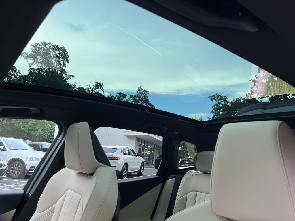 Thumbnail: 2025 BMW X3 - 22