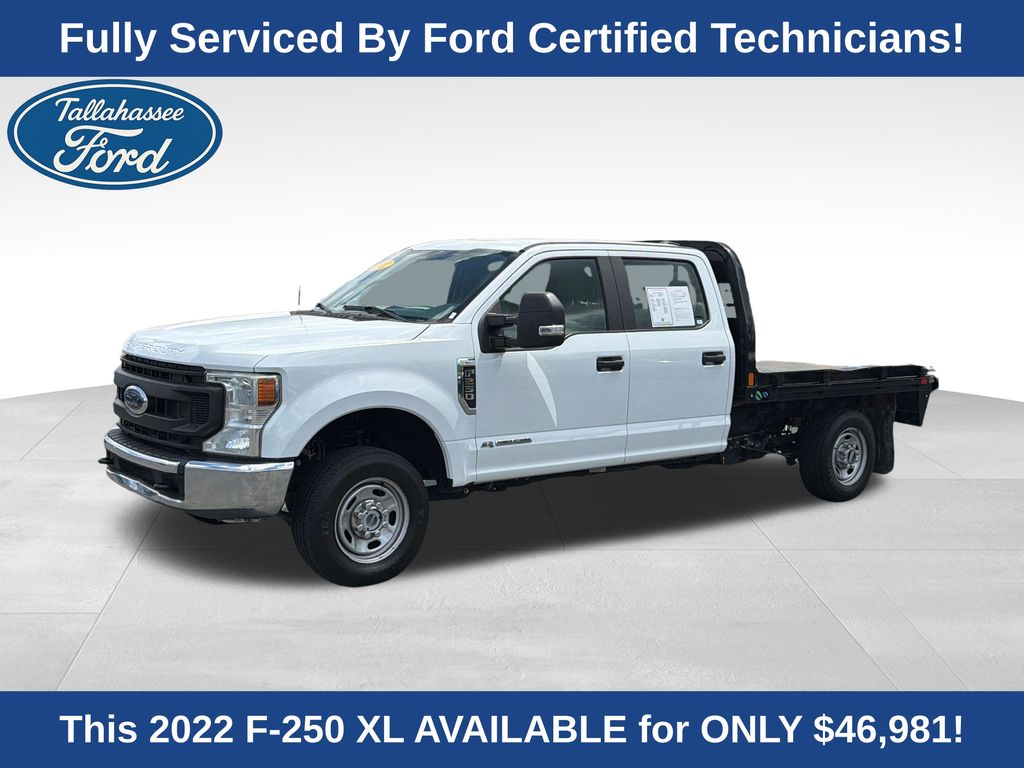 Oxford White 2022 Ford F-250 Super Duty XL Crew Cab LB 4WD Pickup Truck Four-Wheel Drive Automatic