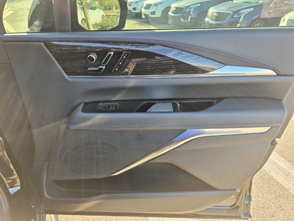 Used Car 2025 Cadillac Escalade Iq  Sport 1 For Sale Under $120,000 In Austin, Texas