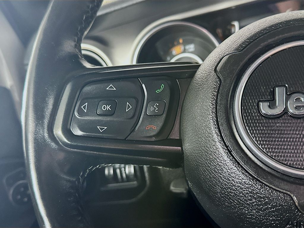 Used 2020 White Jeep Sport S image 24