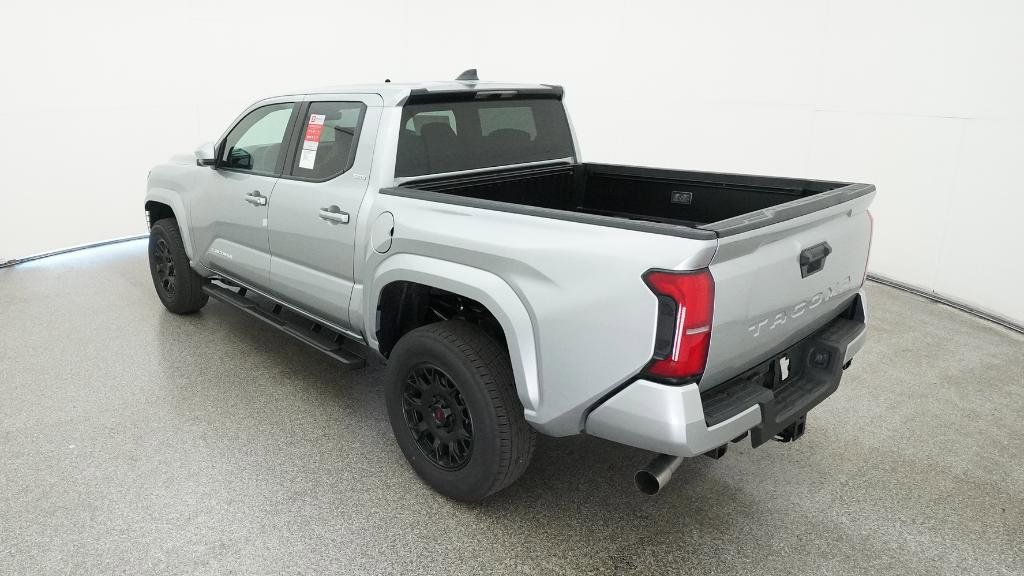 Thumbnail: 2025 Toyota Tacoma - 10