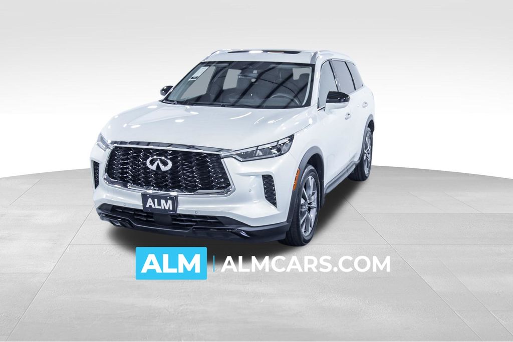 2024 INFINITI QX60 LUXE