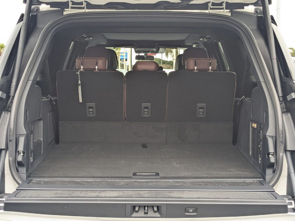 2025 Lincoln Navigator Reserve L