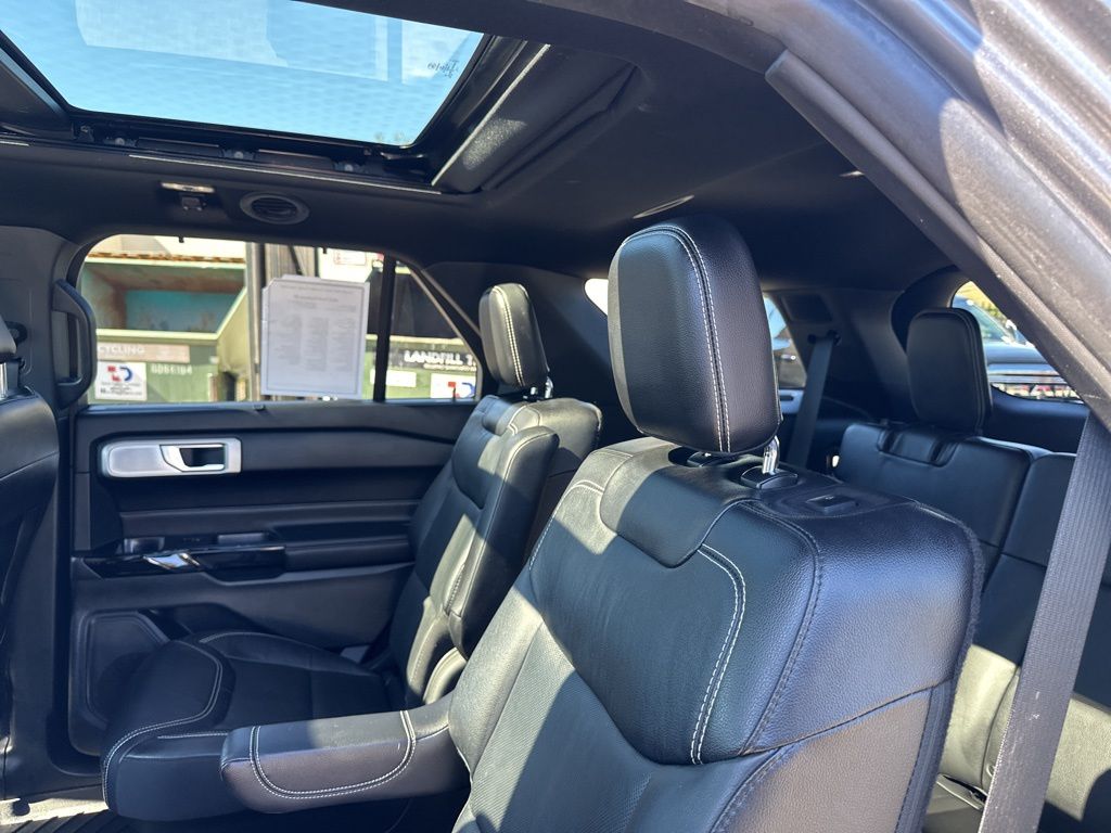 Used Car 2021 Ford Explorer  St For Sale Under $35,000 In Austin, Texas