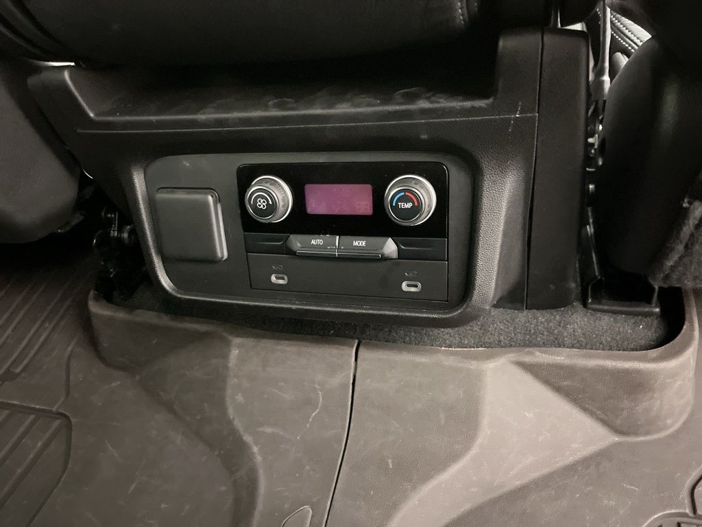 2023 Chevrolet Tahoe LS 8