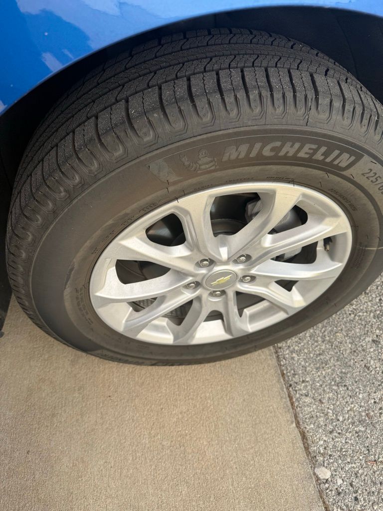 used 2019 Chevrolet Equinox car, priced at $14,991