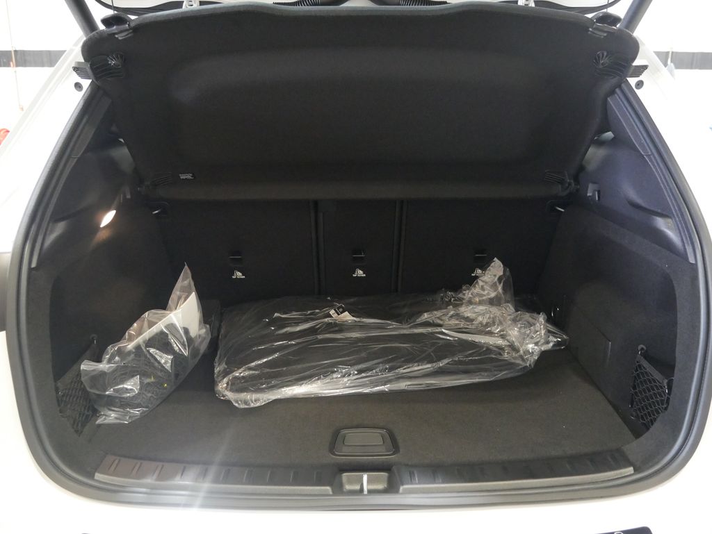 Thumbnail: 2026 Mercedes-Benz GLA - 26