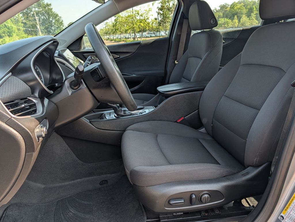 Used 2024 Chevrolet Malibu Sedan