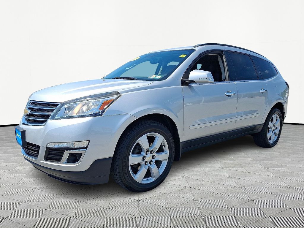 2017 Chevrolet Traverse — photo 3