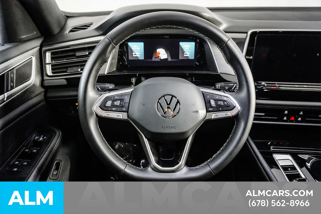 Used 2026 Silver Volkswagen 2.0T SE w/Technology image 24
