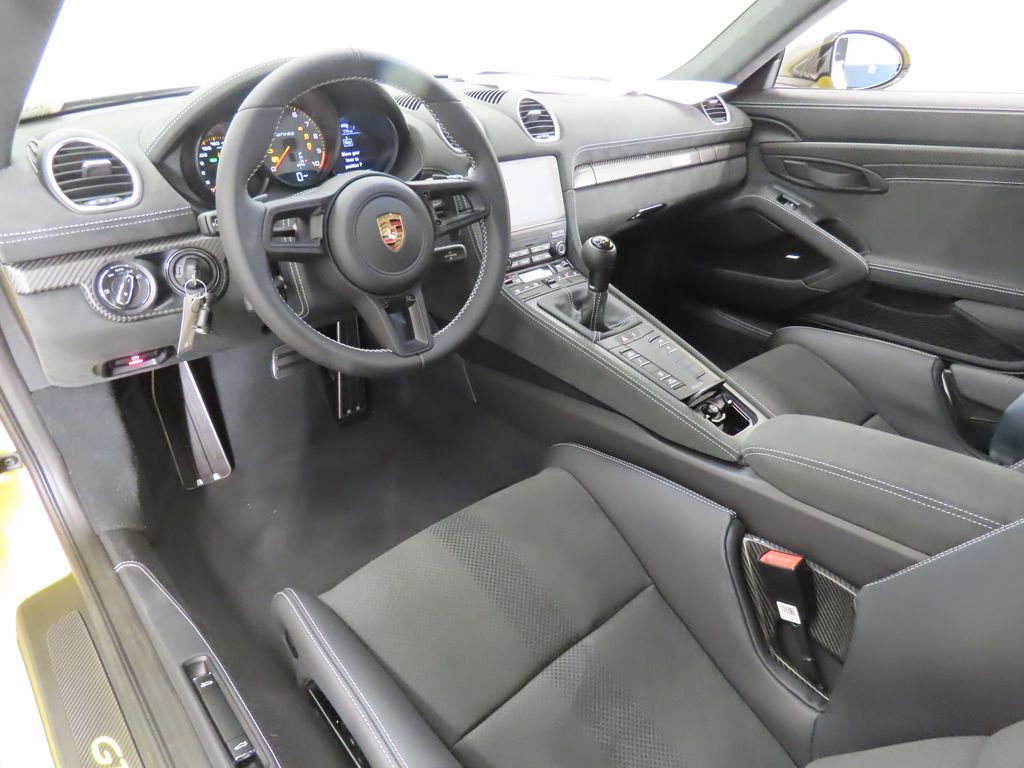 Thumbnail: 2025 Porsche 718 Cayman - 4
