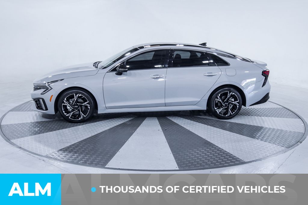 Used 2025 Gray Kia GT-Line image 4