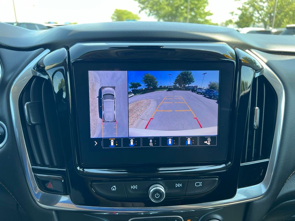 Used 2020 Chevrolet Traverse SUV