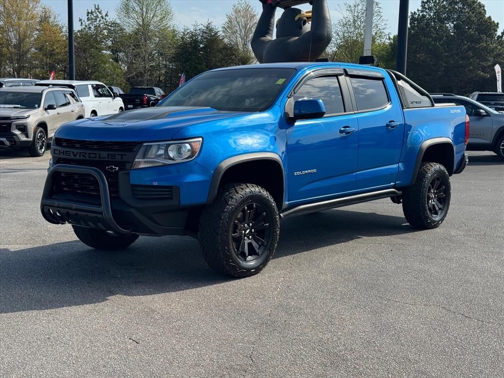 View vehicle photo 7