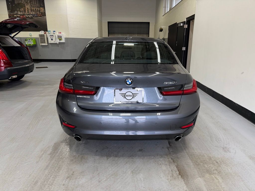2021 BMW 3 Series 330i xDrive 4