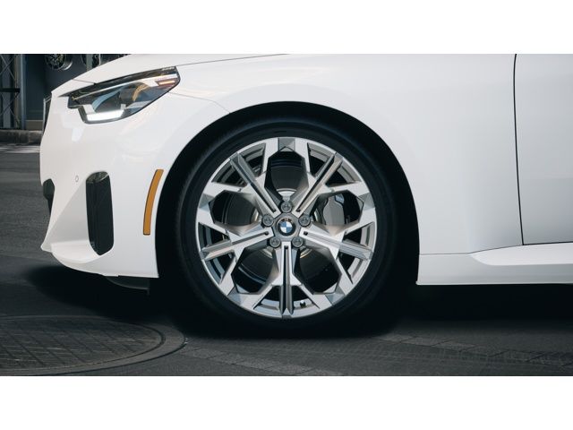 Thumbnail: 2025 BMW 2 Series - 7